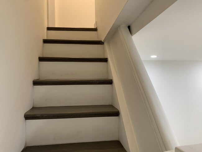 Photo - 346 W 29th St