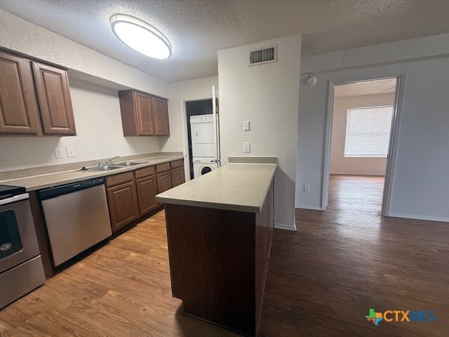 Building Photo - 205 Craddock Ave Unit C-1