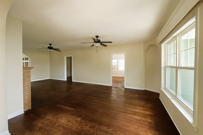 Photo - 126 Masterpiece Rd