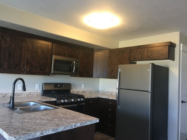 Photo - 3 Bedroom Townhouse in Cedar