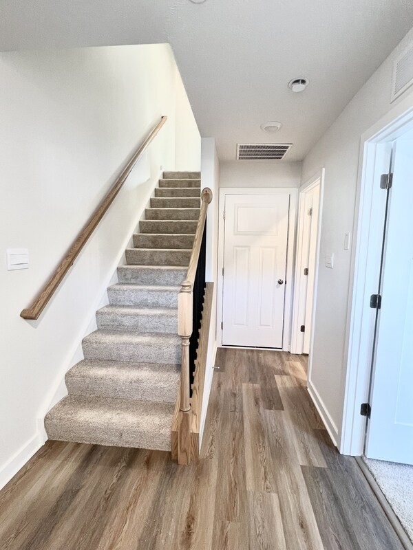 Photo - 529 Cooper St