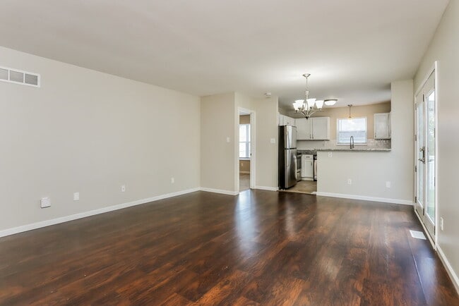 Photo - 1280 Garden Village Dr