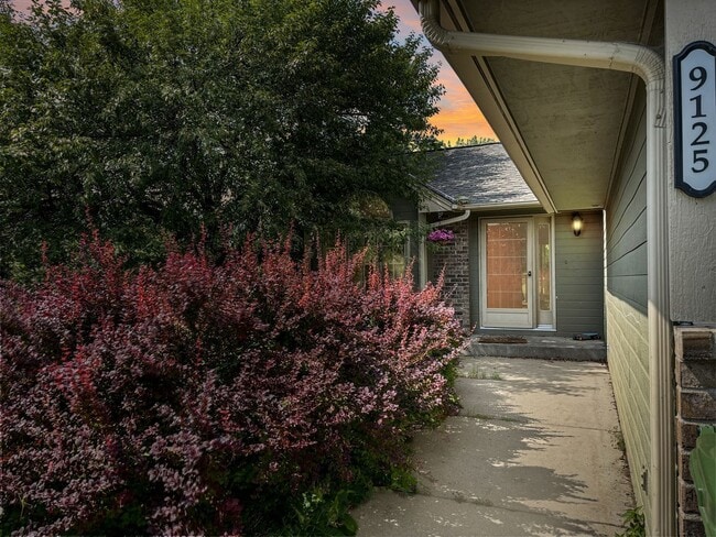 Photo - 9125 Prestwick Ct