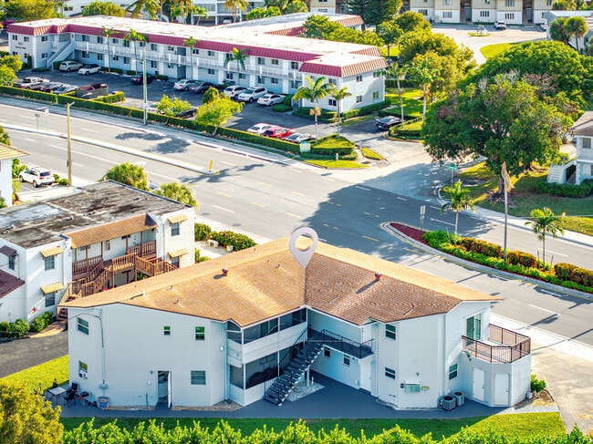 Photo - 491 E Palmetto Park Rd