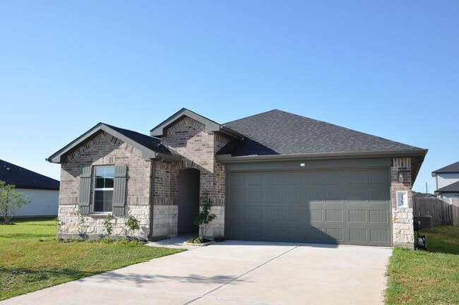 Photo - 31303 Yatesbury Ln