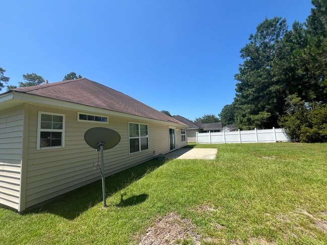 Photo - 128 Arbor Village Dr