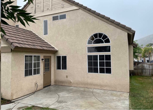 Building Photo - 30133 Loretta Ave Rental