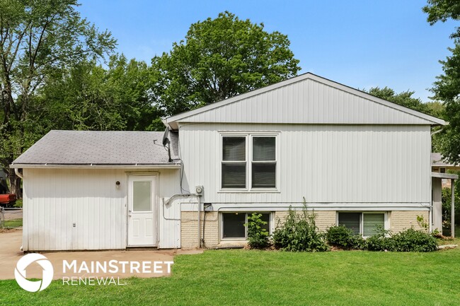 Building Photo - 551 N Powahatan Dr Rental