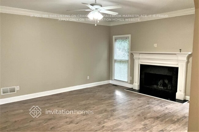 Photo - 660 Brittany Manor Ln