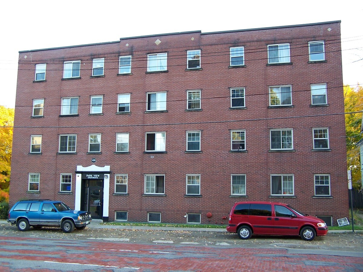 Photo - 401 W 4th St Apartments