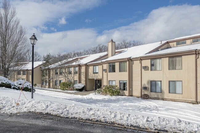 Washington Hill Apartments