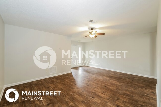Photo - 4674 Royal View Dr