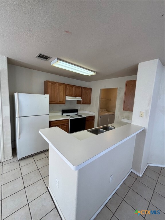 Photo - 843 Sagewood Trail