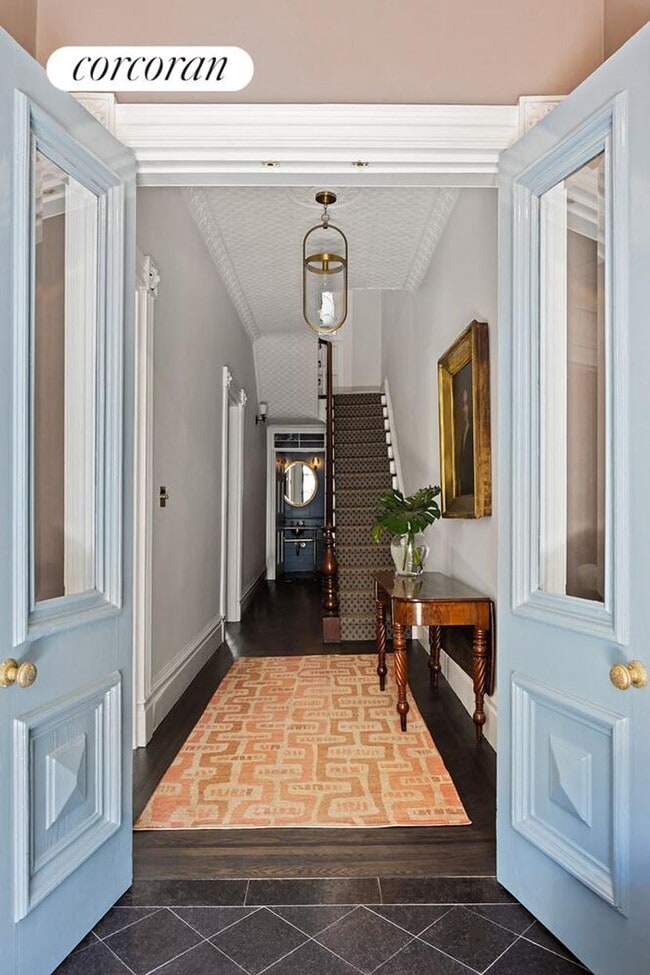 Photo - 57 Middagh St