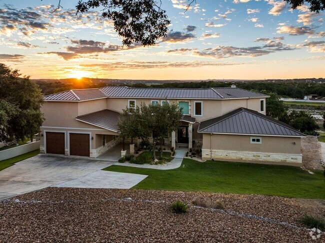 Building Photo - 1472 Kings Cove Dr Rental