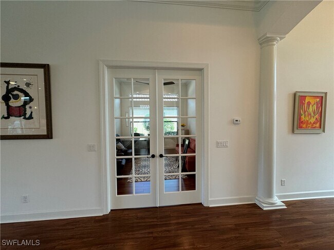 Photo - 9262 Rialto Ln