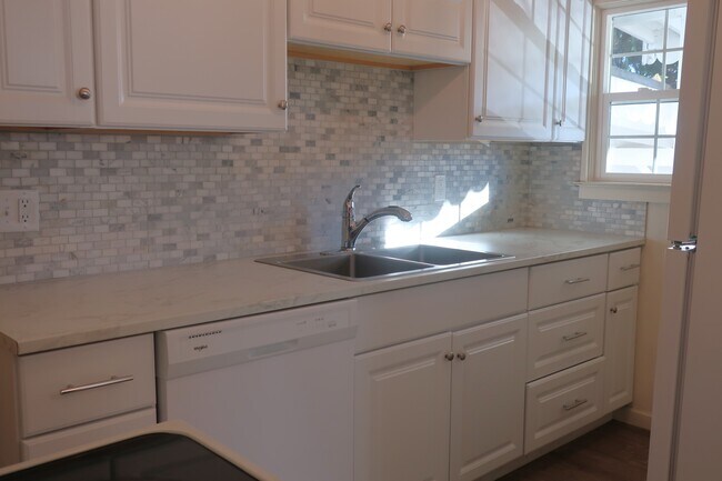 Photo - 1309 Princeton Ave N