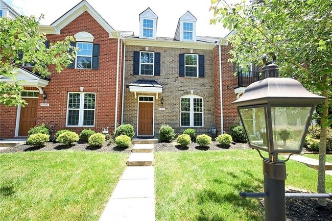 Photo - 4407 Glasgow Rd Townhome