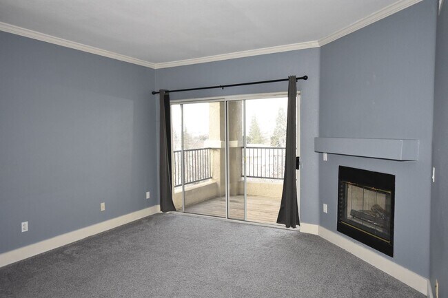 Photo - 701 Gibson Dr