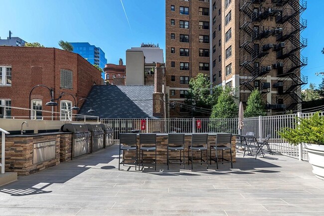 Outdoor Kitchen