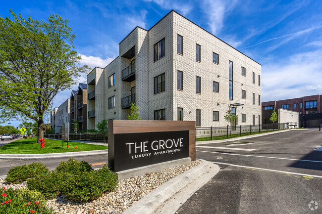 Gated Community - The Grove Residences Rental