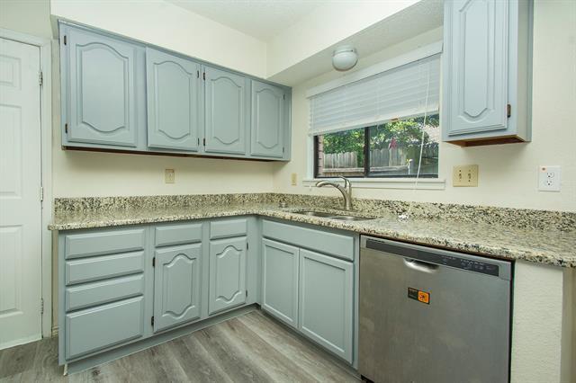 Photo - 7817 Steppington Dr