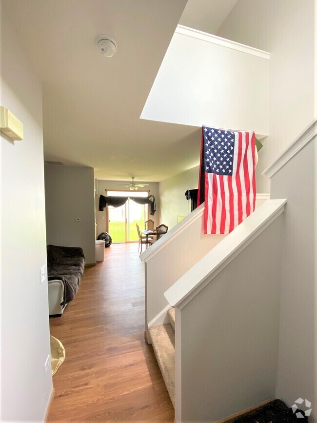 Apartments for Rent in Plano, IL 3 Rentals