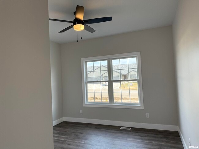 Photo - 1601 Blenheim Dr