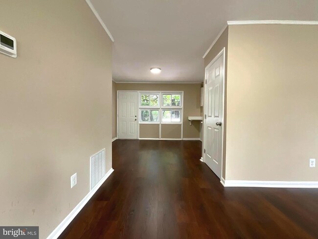 Photo - 1030 Collwood Rd