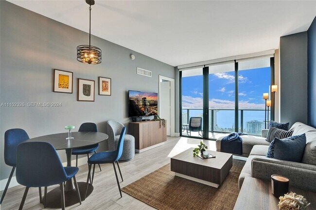 Photo - 121 NE 34th St Unit 2906