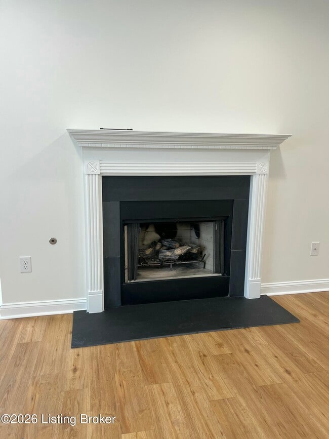 Photo - 506 Jurich Ct