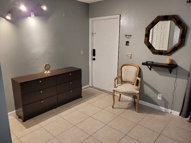 Photo - 129 SE 2nd Terrace