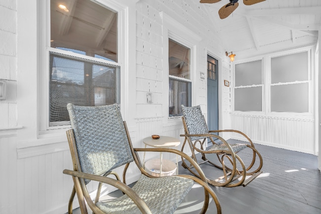 Photo - 17 Church St