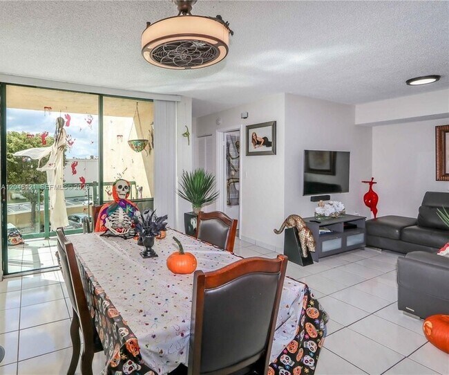2055 SW 122nd Ave Unit 306