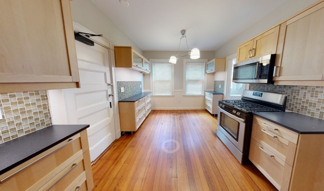 Photo - 107 Oxford St Unidad 3