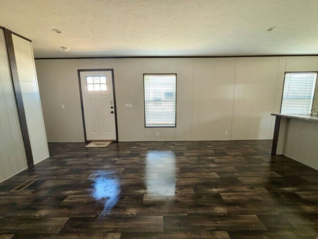 Photo - 2101 Ladnier Rd