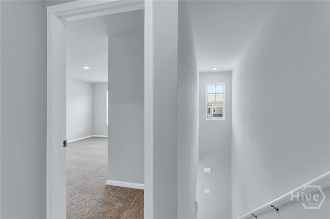 Photo - 173 Coneflower Rd