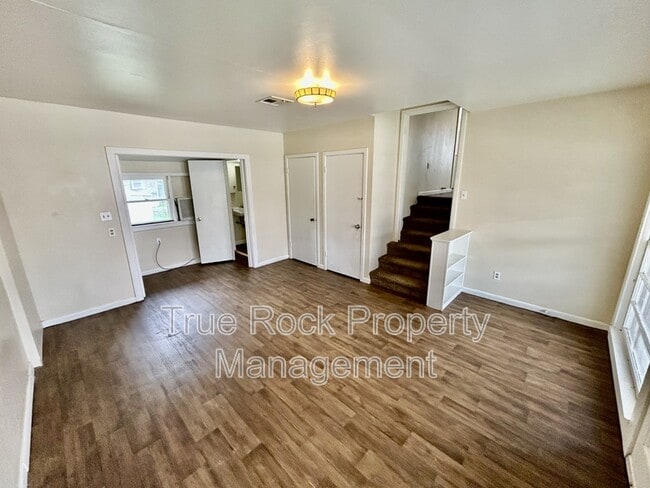 Photo - 427 S Center Ave