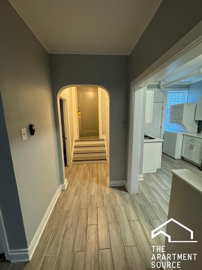 Photo - 2838 W Addison St Condo Unit G