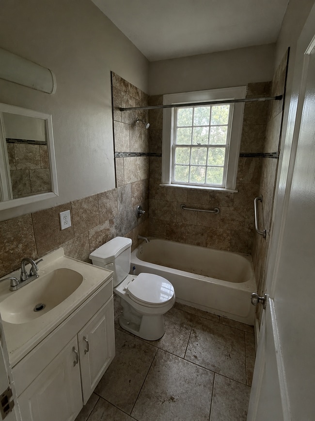 Photo - Beautiful 3-Bedroom Home in Convenient North Jackson Location