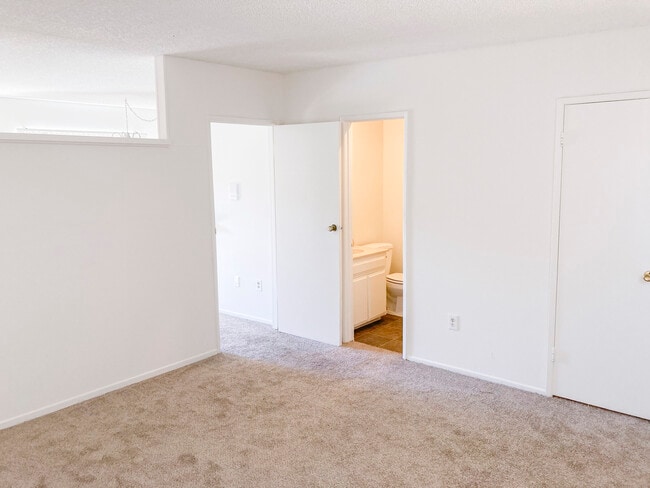 Woodman Court