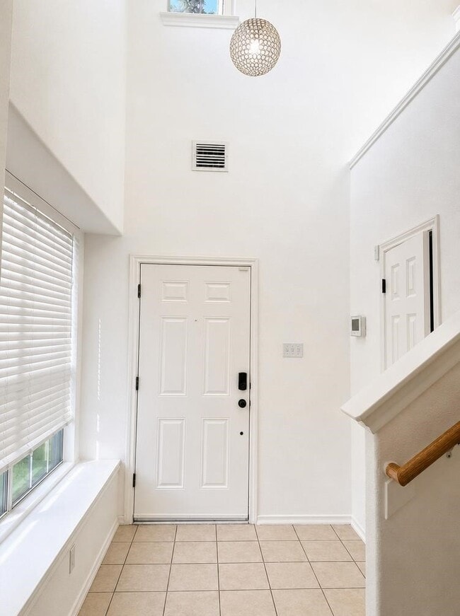 Photo - 16659 Newglen Ln