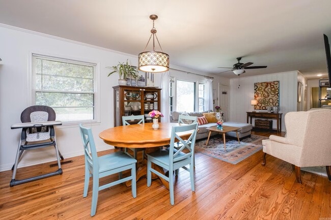 Photo - 2100 Durwood Rd