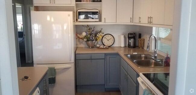 Building Photo - 3126 Joline Dr Rental