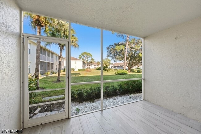 Photo - 1330 Derbyshire Ct Unidad E101