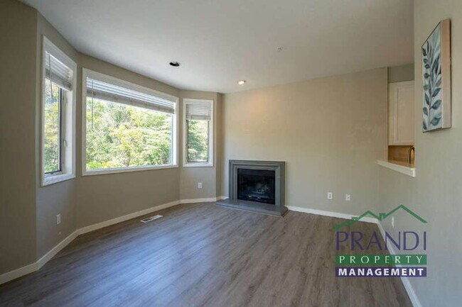1 Gable Ct
