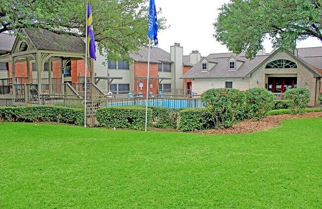 Photo - 701 W Longspur Blvd Unidad b2