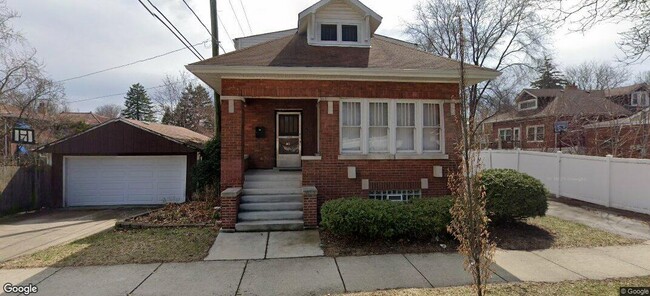 Building Photo - 1971 W 97th St Rental