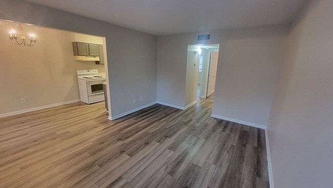 Photo - 6300 Jeffrey Dr Unit 6300 Jeffrey Dr -  1