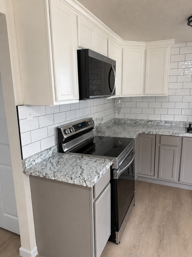 Photo - 4BR/2BA Home – Spacious Home